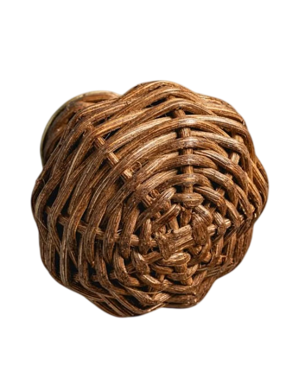 willow rattan knob, small red